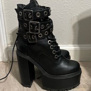 Lamoda Buckle platform boots